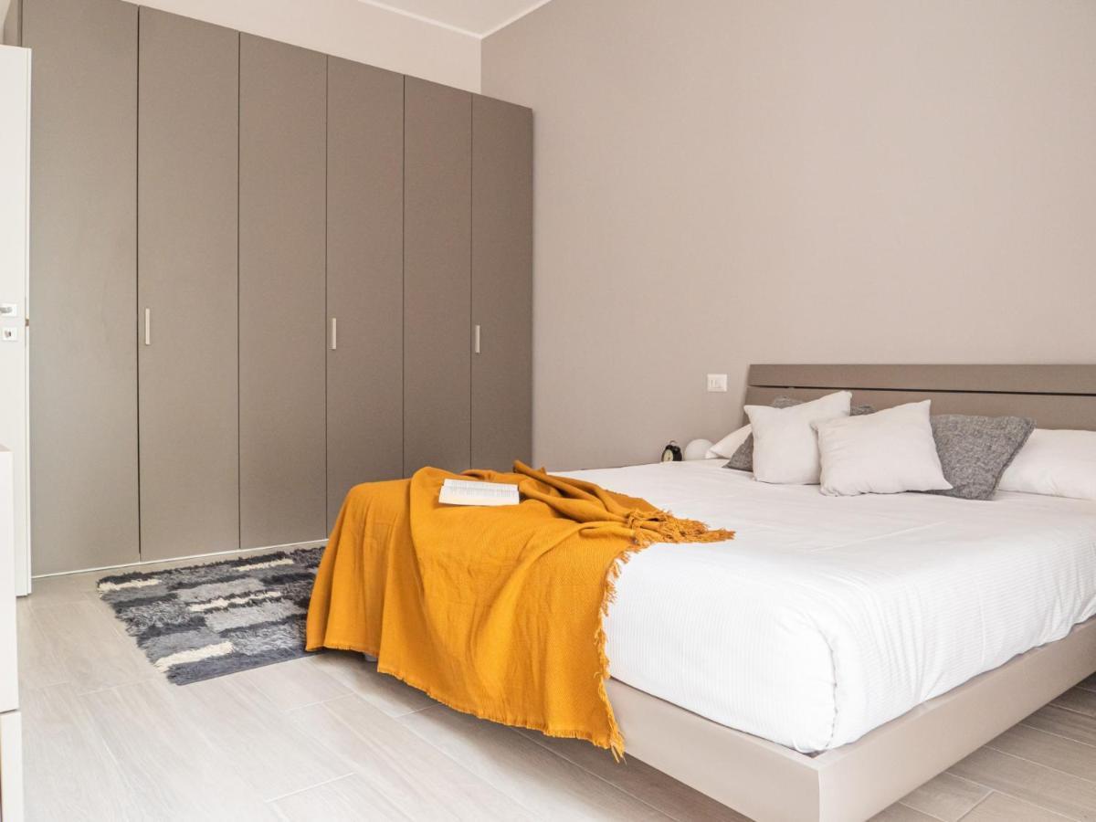 The Best Rent - Apartment With Balcony In Milan Downtown Ngoại thất bức ảnh