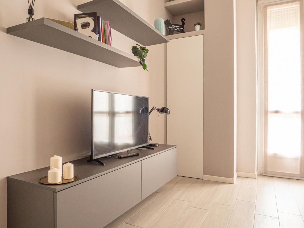 The Best Rent - Apartment With Balcony In Milan Downtown Ngoại thất bức ảnh