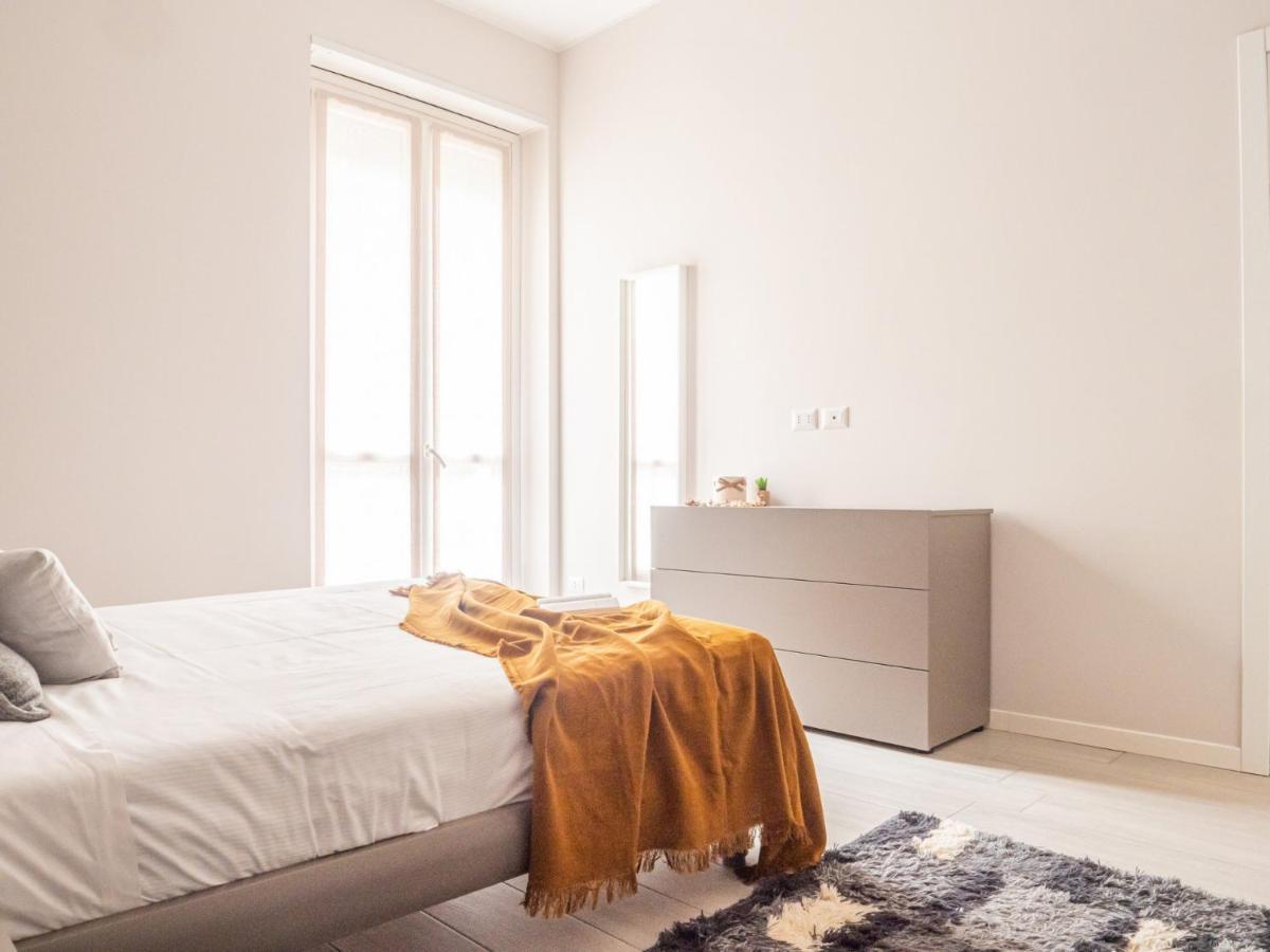 The Best Rent - Apartment With Balcony In Milan Downtown Ngoại thất bức ảnh